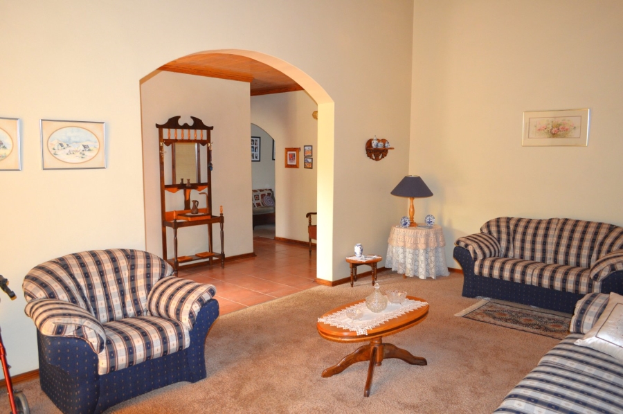 4 Bedroom Property for Sale in Flamwood North West